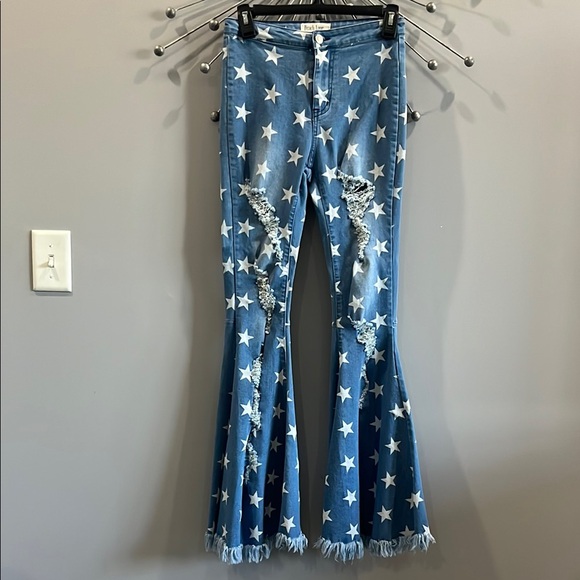 Peach Love California Denim - Peach Love California Denim Flare Jeans Size Small With Star Accents